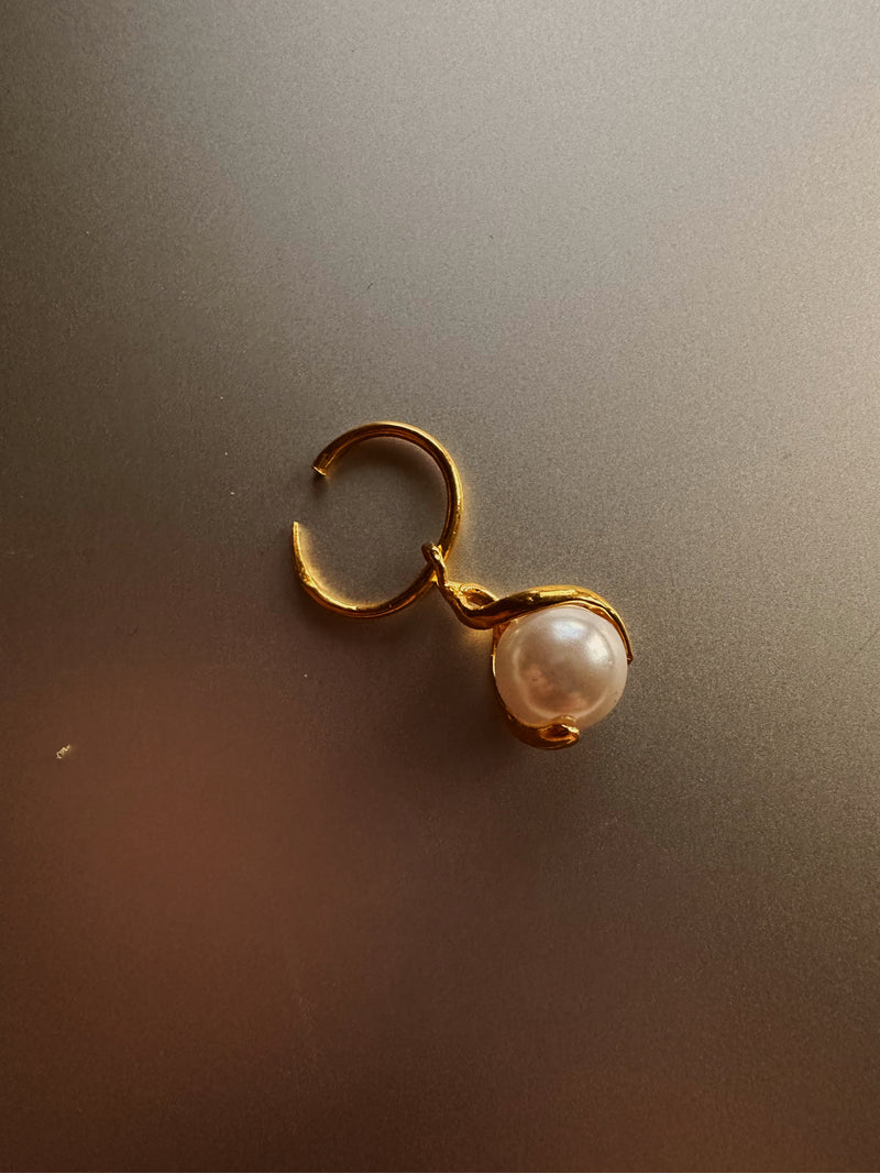 24k gold pearl earrings