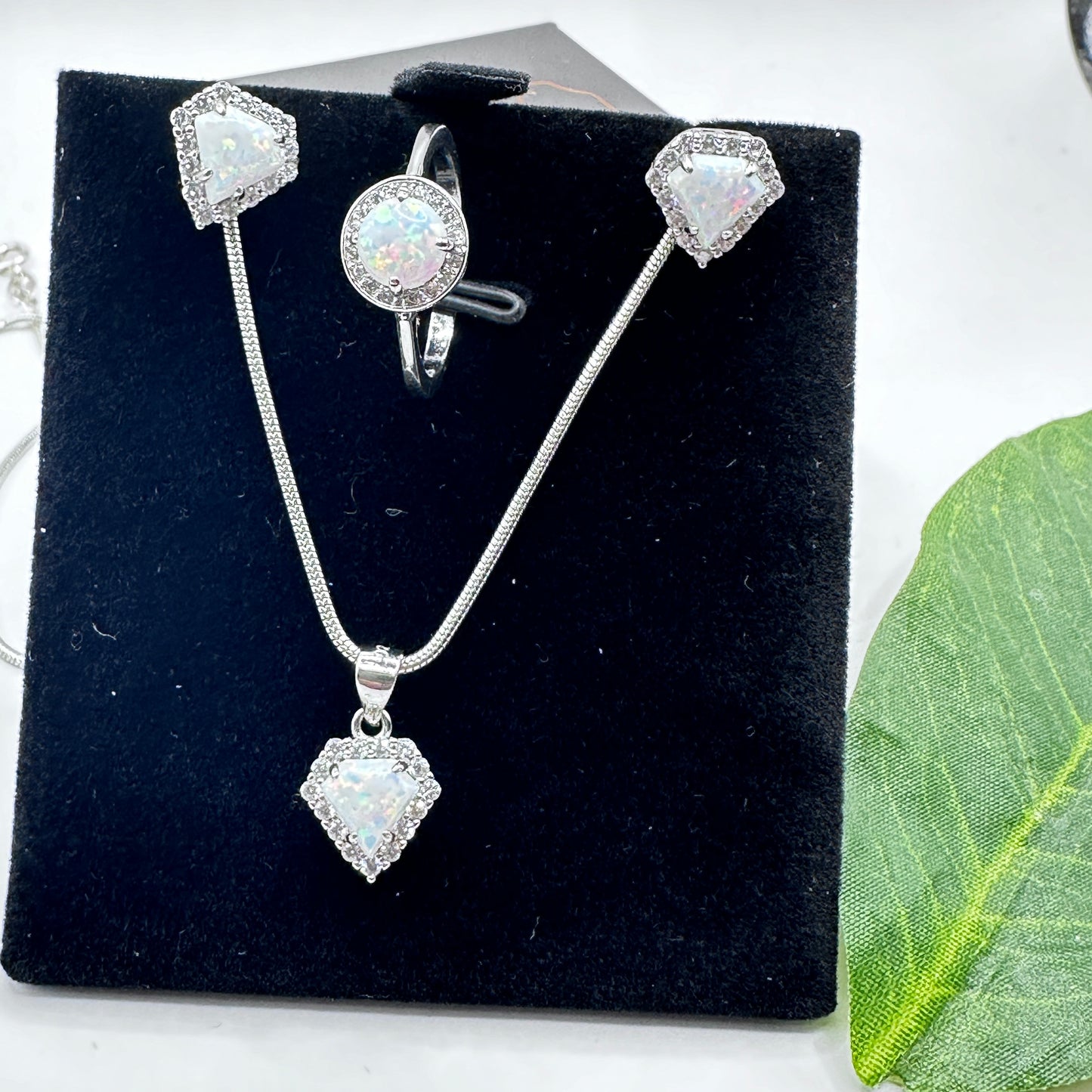 White Opal set jewelry