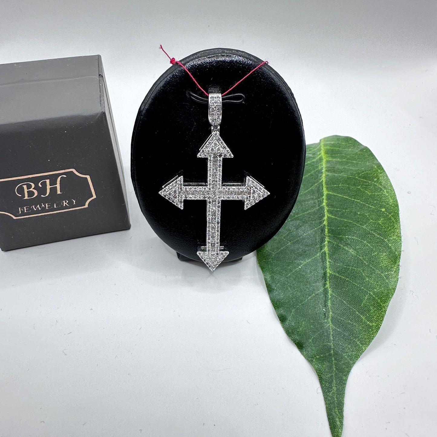 Natural diamonds cross pendant