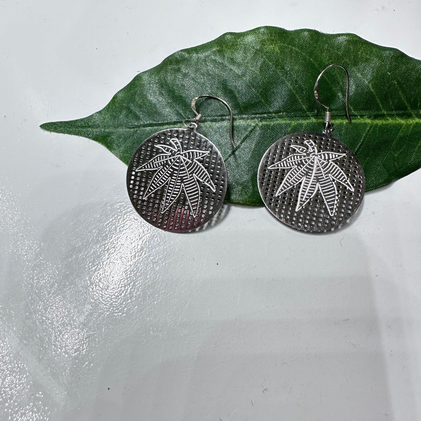 Sterling silver 925 leap Earrings