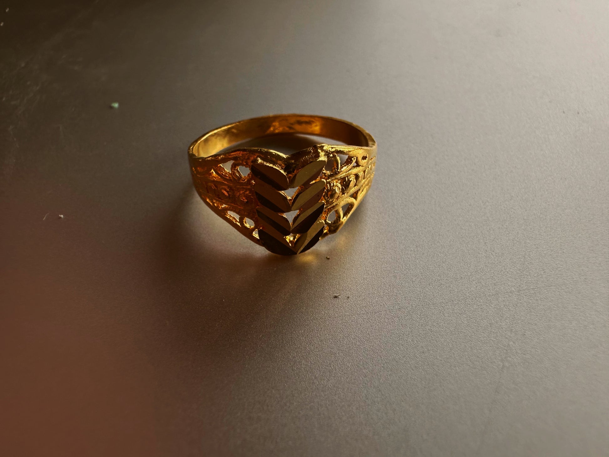 24k gold ring