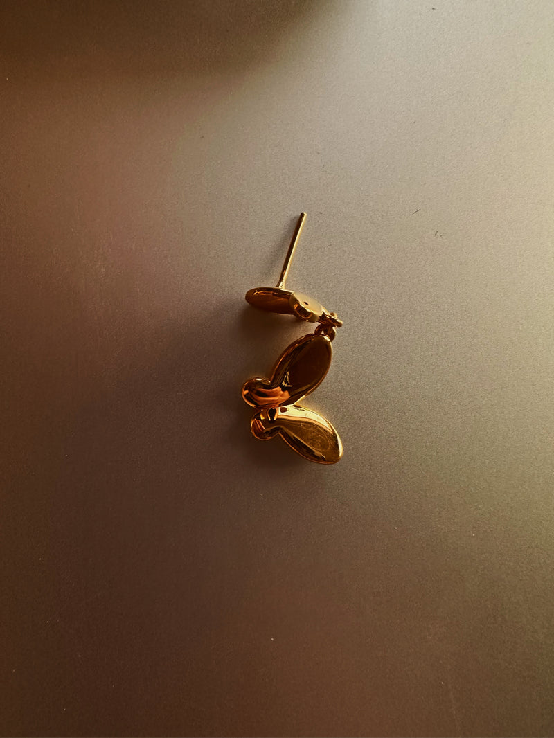 24k gold butterfly earrings