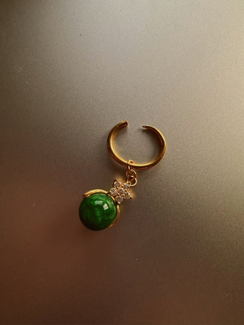 24k gold earring with jade stone