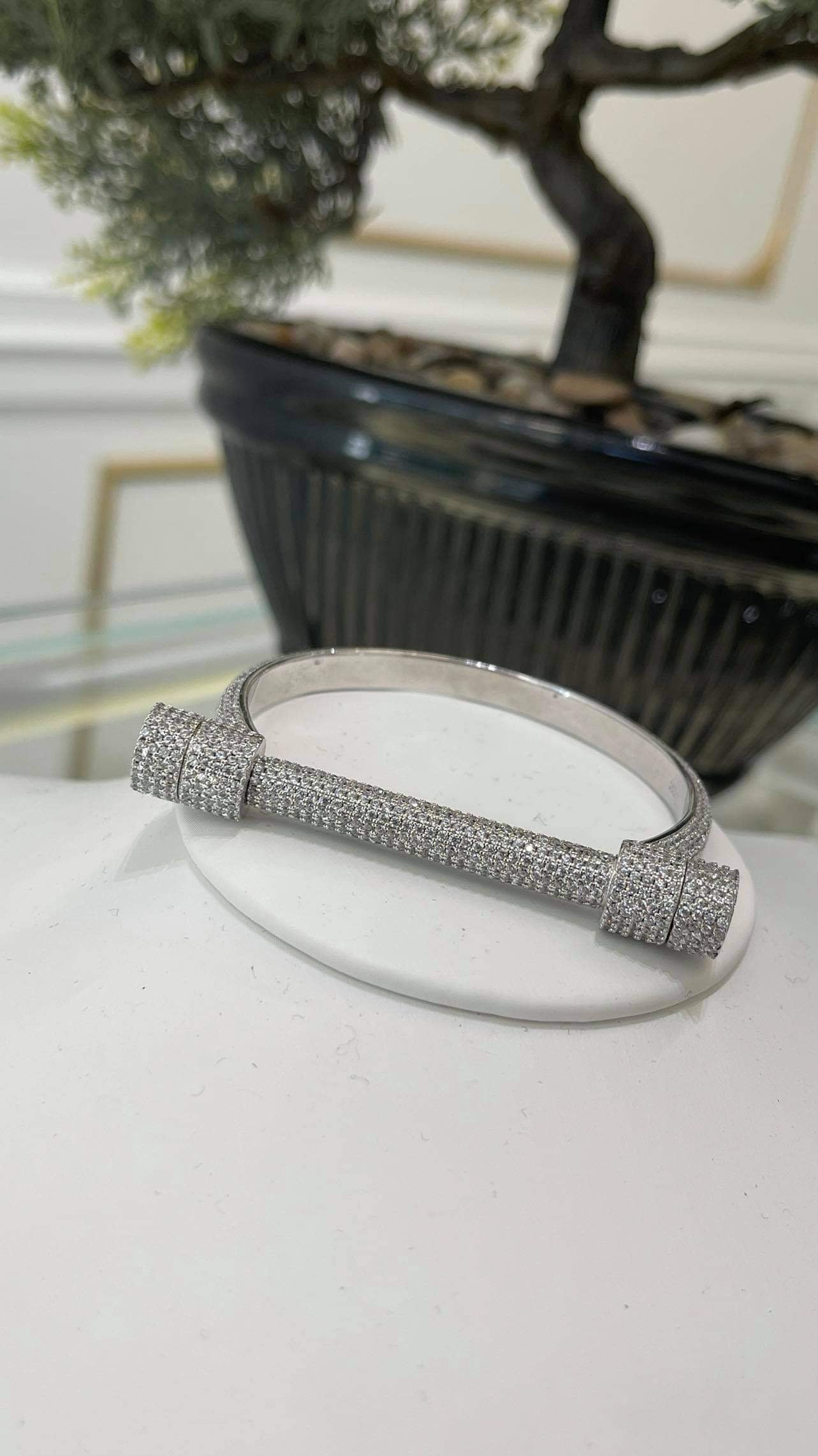 Rhodium zircon stone sterling silver bangle